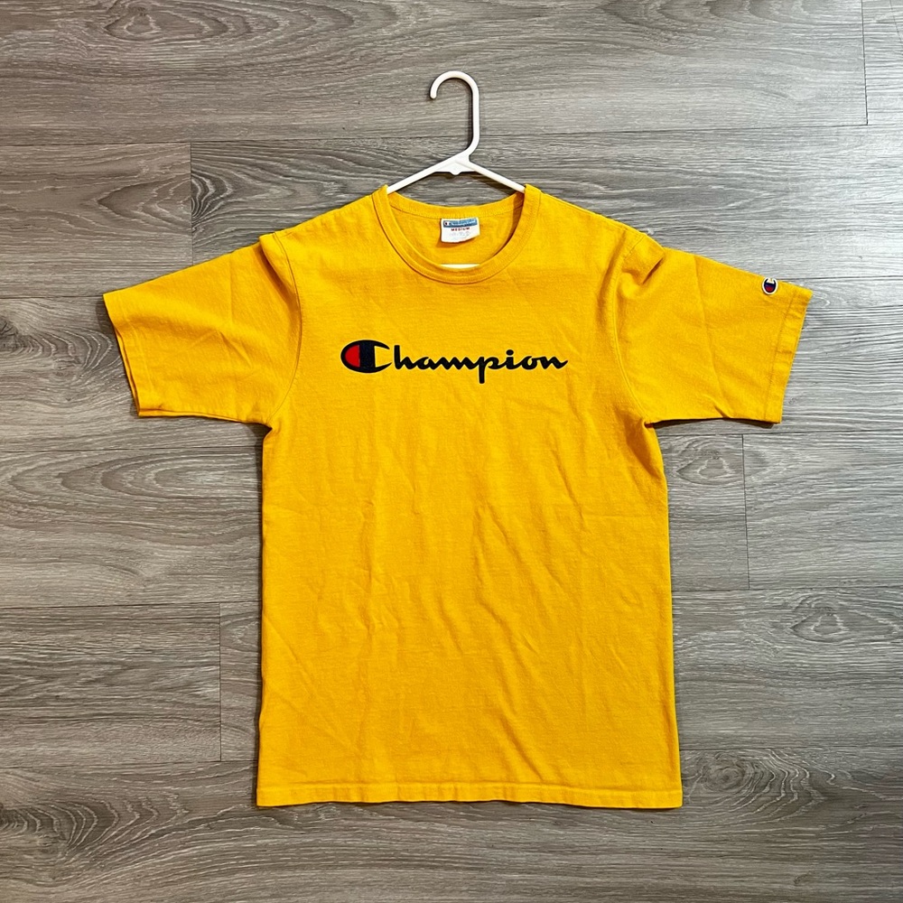 Incredible Vintage Champion T-Shirt / Yellow / Medium